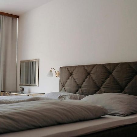 Pension Columbia Inkl. Fruehstueck Im Zentraum Bad Gleichenberg Exteriör bild